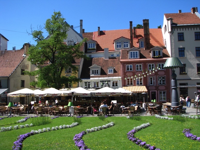 Sit down at one of the charming cafes in the Old Town when you need a breather. Photo credit: Lithuanian Tours