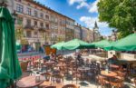 The cafe scene in Ukraine. Photo credit: Gary Krosin