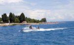 Beaches and boats at Issyk-Kul (Kyrgyzstan). Photo credit: Vlad Ushakov