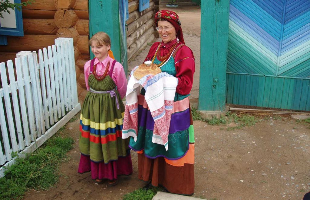 Bread and Salt Greeting, Ulan Ude, Russia. Photo credit: Martin Klimenta