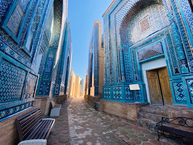 Abdu shares some of his photos of Samarkand’s empty beauty during these strangely peaceful days.