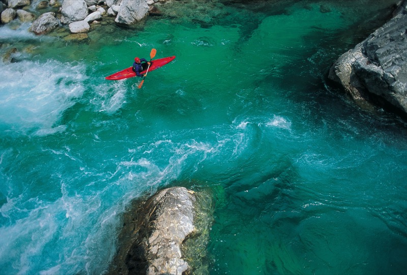 Kayaking in the Soca River. Photo credit: J. Skok / www.slovenia.info