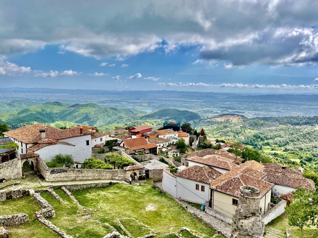 Overview of Krujë. Photo credit: Michel Behar