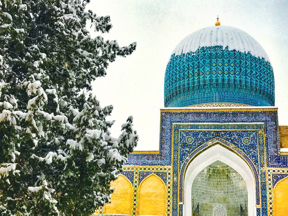 Snow blanketing a Timurid dome in Uzbekistan. Photo credit: Abdu Samadov
