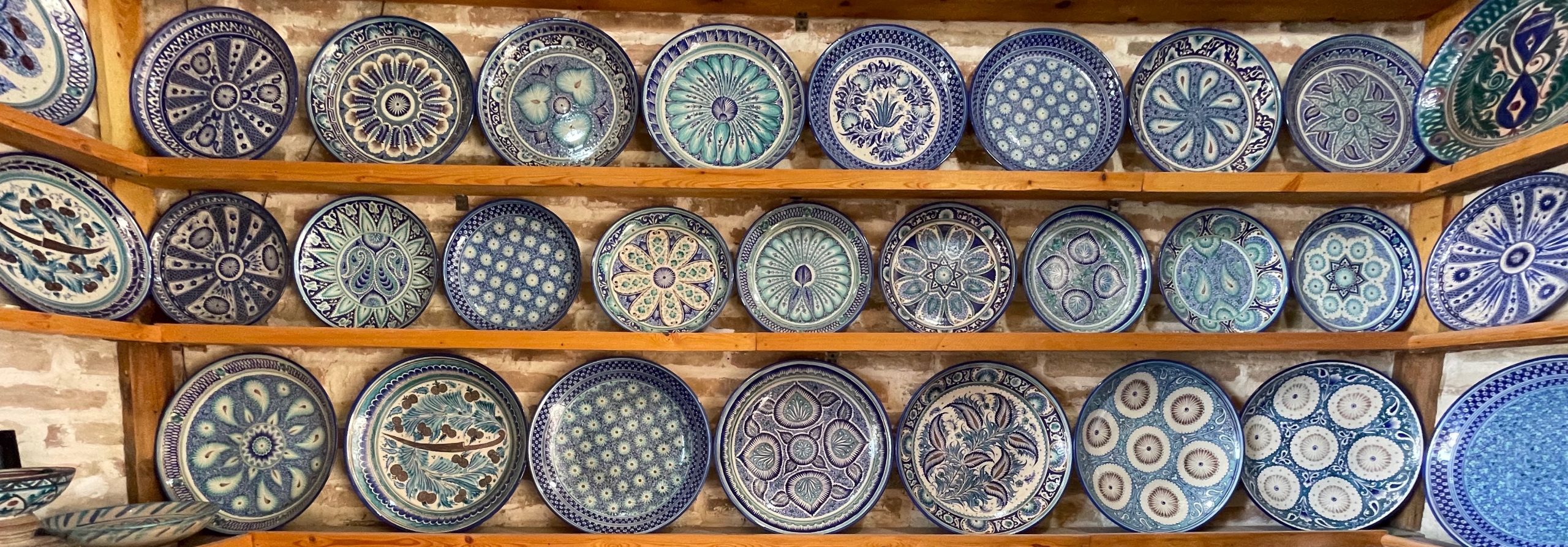 Uzbek ceramics on display in Bukhara. Photo credit: Abdu Samadov