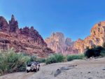 Driving through the Al Dissah Valley. Photo credit: Michel Behar