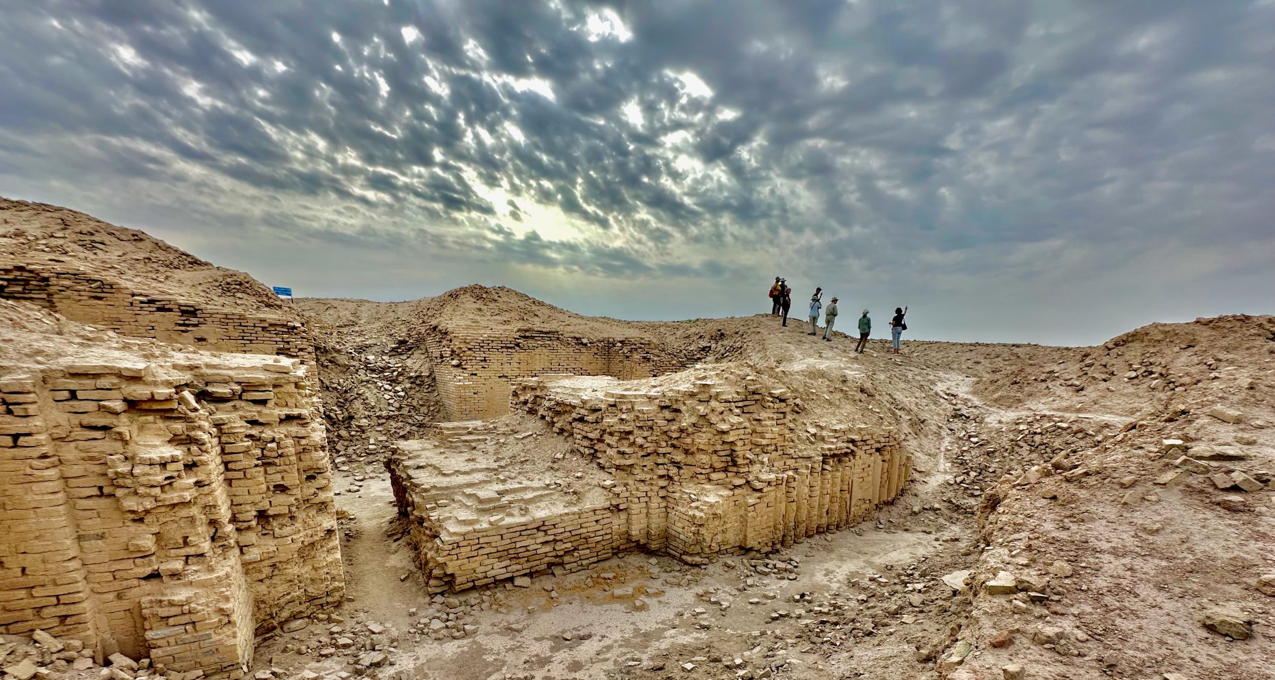 MIR travelers exploring ancient ruins in southern Iraq. Photo credit: Michel Behar