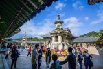 Visitors at Bulguksa Temple Photo credit: ©Korea Tourism Organization Photo Korea Dodream.jpg