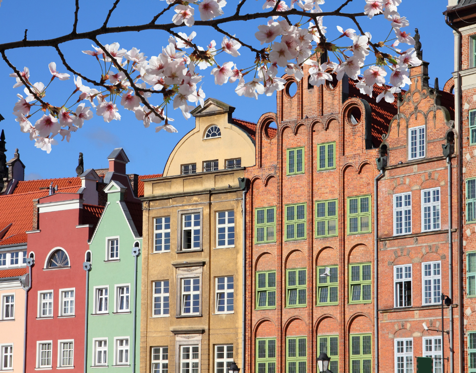 What It's Like to Travel to Poland Now | MIR Corporation 