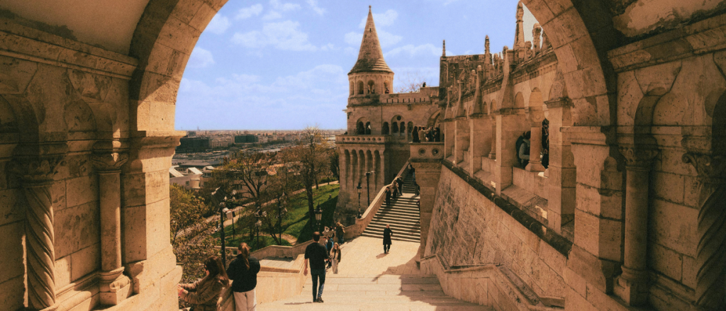 Custom Private Tours Built Around Your Interests | MIR Travel