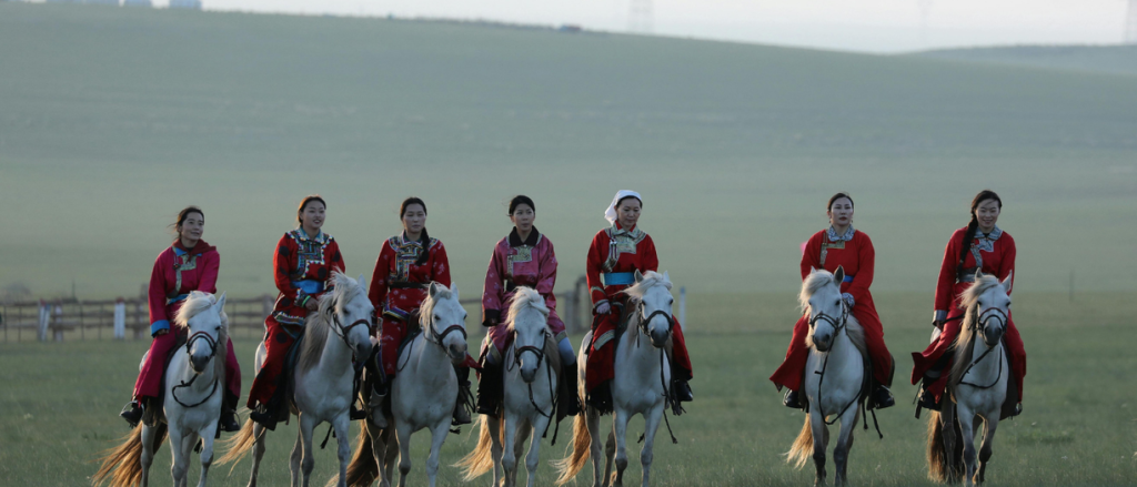 Custom Private Tours Built Around Your Interests | MIR Travel